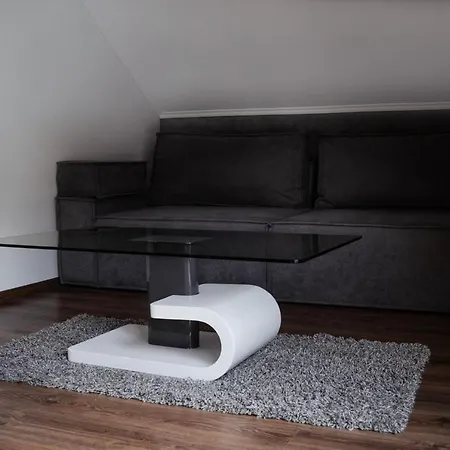 Berghaus Tatil Evi *