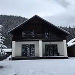 Berghaus Дом отдыха Буковель